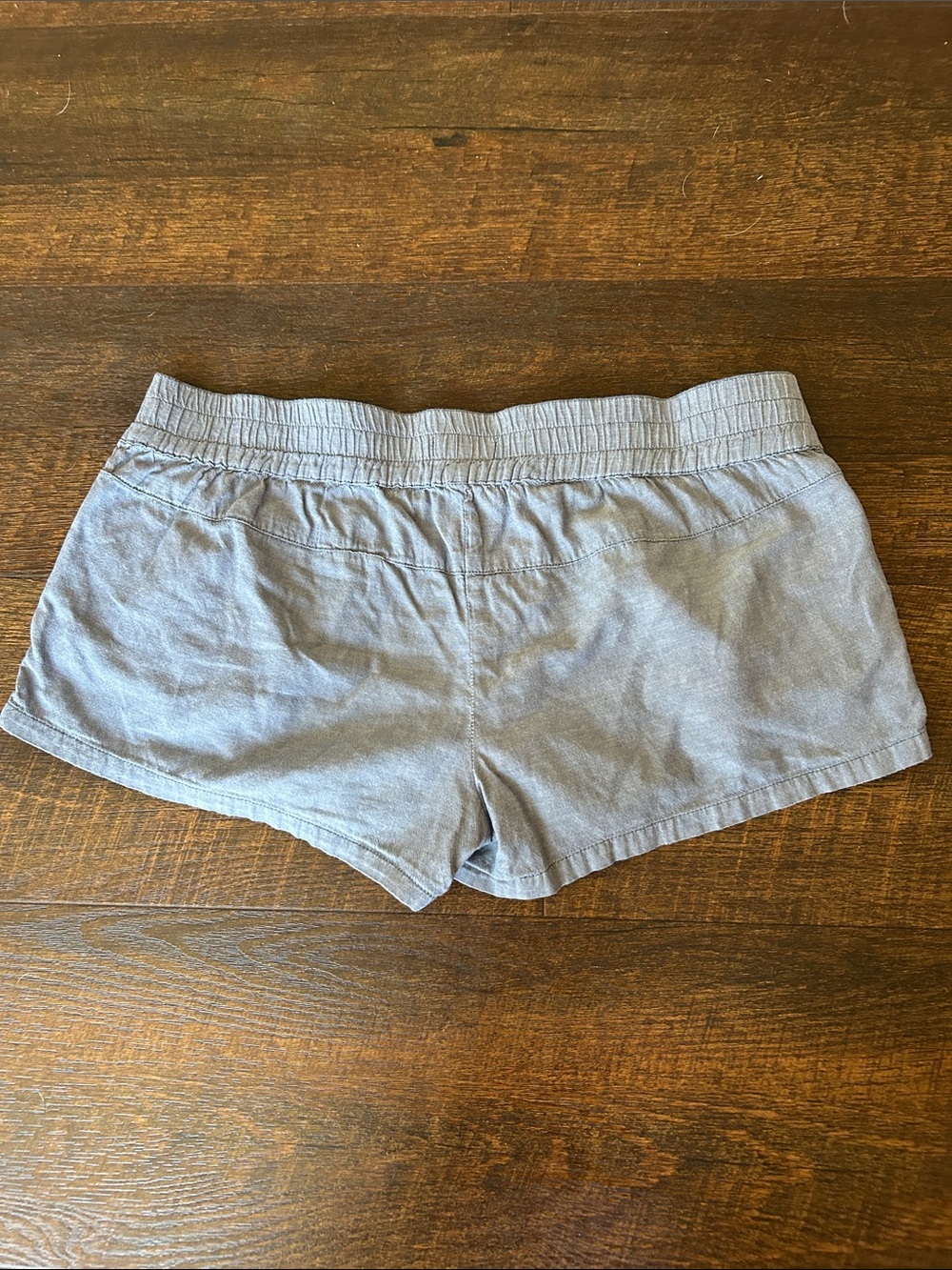 Billabong Grayish-Blue Low-Rise Women's Button-Detail Shorts-M - Picture 9 of 12
